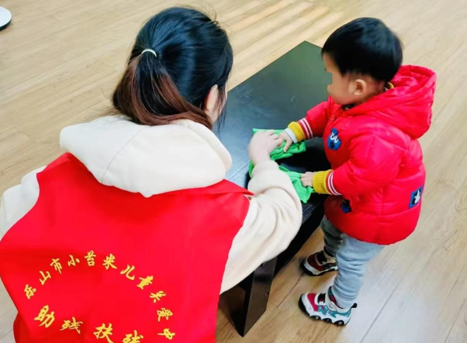 乐山小苔米康复中心